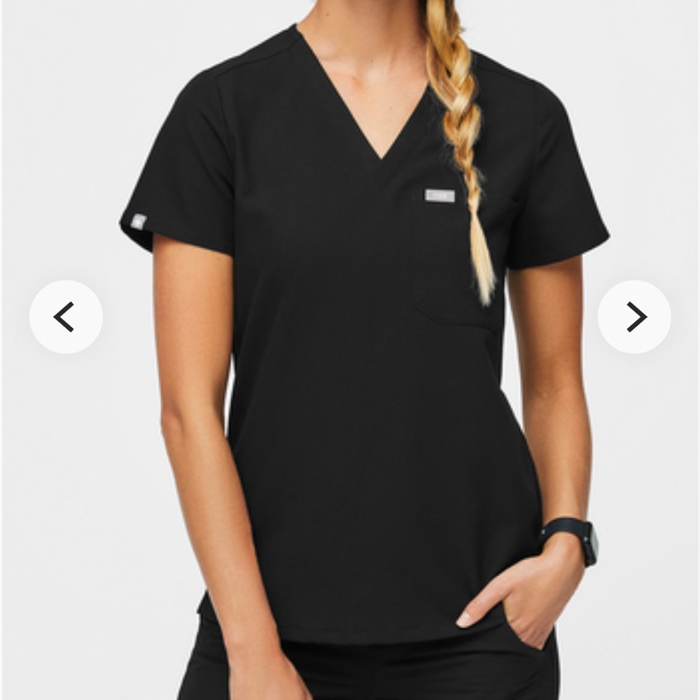 Figs Scrub Top